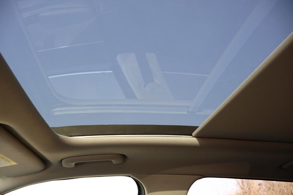 new 2025 Kia Sorento car, priced at $34,348