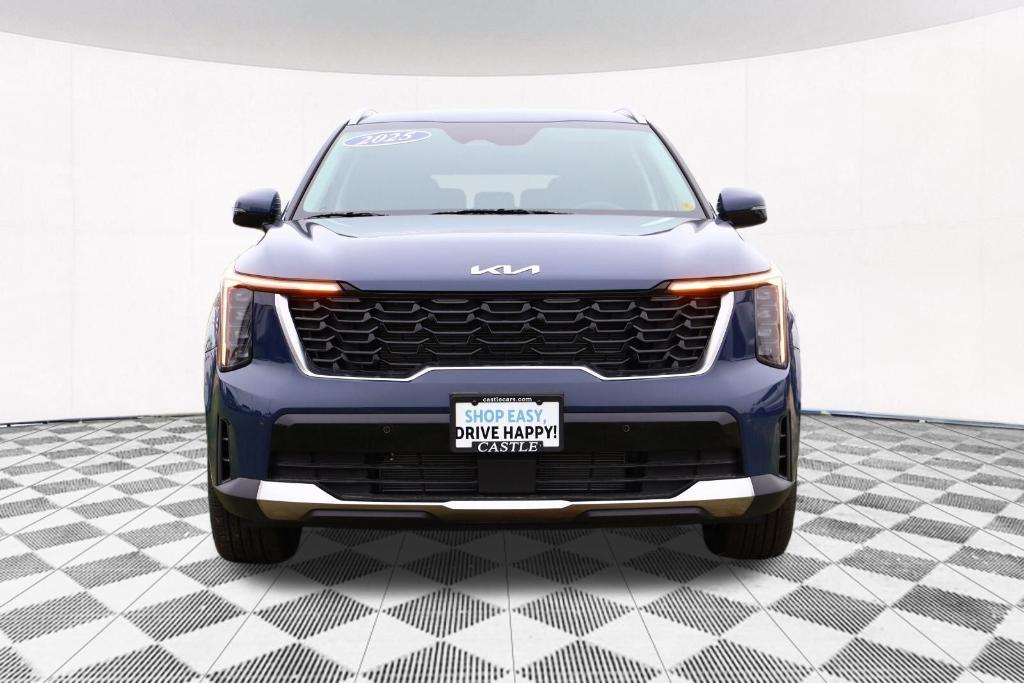 new 2025 Kia Sorento car, priced at $33,545