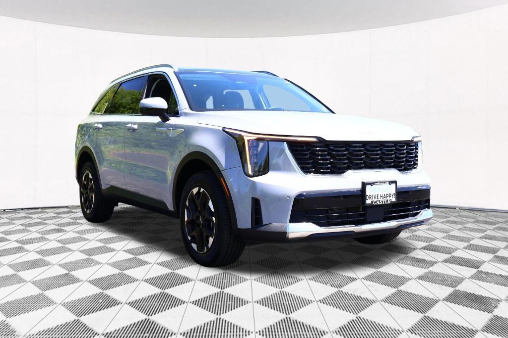 used 2025 Kia Sorento car, priced at $34,777