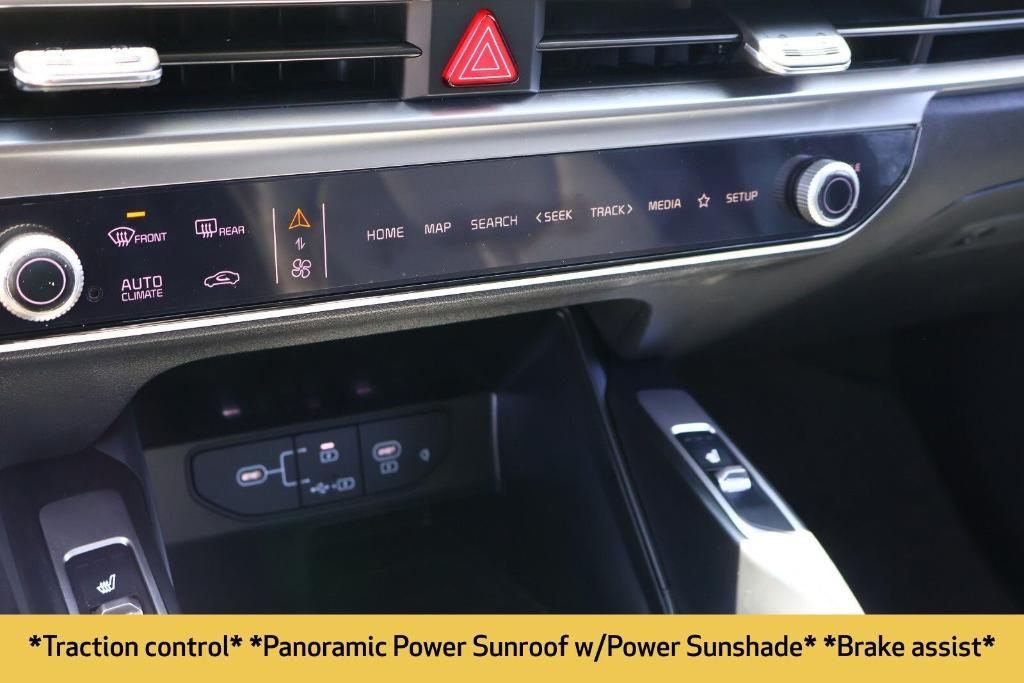 used 2025 Kia Sorento car, priced at $34,777