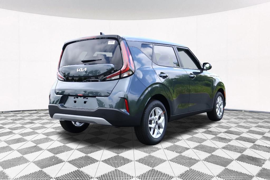 new 2025 Kia Soul car, priced at $20,589