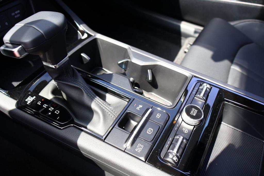 new 2025 Kia K5 car, priced at $34,398
