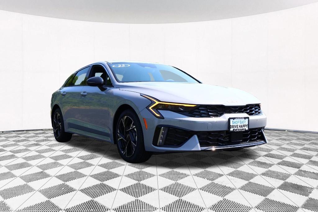 new 2025 Kia K5 car, priced at $27,418