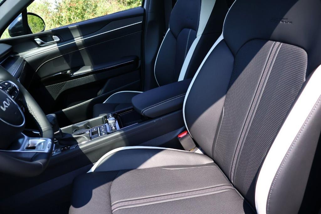 new 2025 Kia K5 car, priced at $27,418