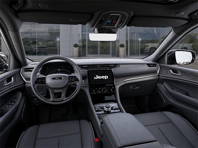 new 2025 Jeep Grand Cherokee car, priced at $65,660