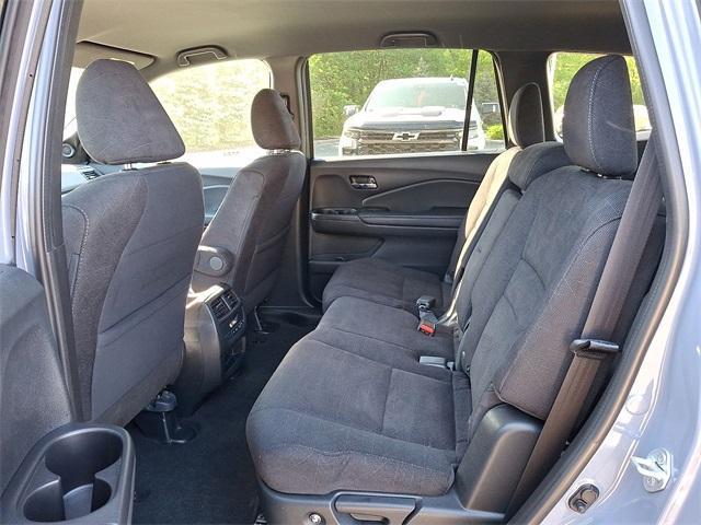 used 2022 Honda Pilot car, priced at $30,995