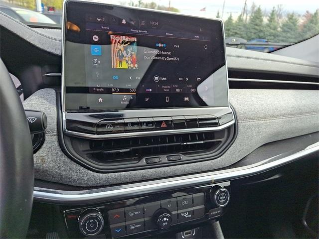 used 2022 Jeep Compass car, priced at $24,001