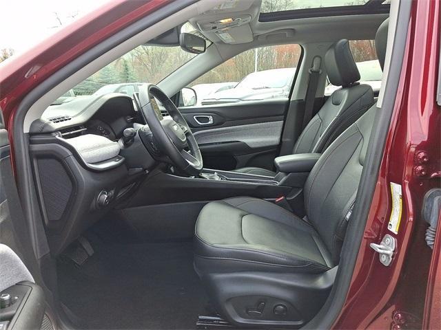 used 2022 Jeep Compass car, priced at $24,001