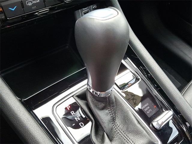 used 2024 Jeep Compass car, priced at $28,656