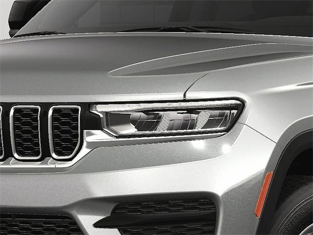 new 2025 Jeep Grand Cherokee car, priced at $42,800