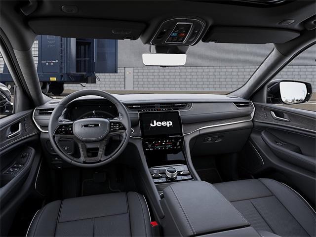new 2025 Jeep Grand Cherokee car, priced at $65,065