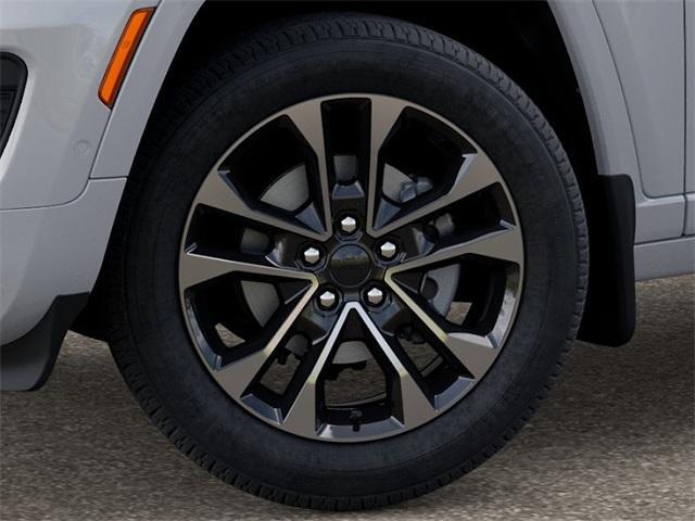 new 2025 Jeep Grand Cherokee car, priced at $65,065