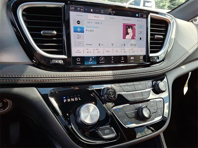 used 2024 Chrysler Pacifica Hybrid car, priced at $45,965