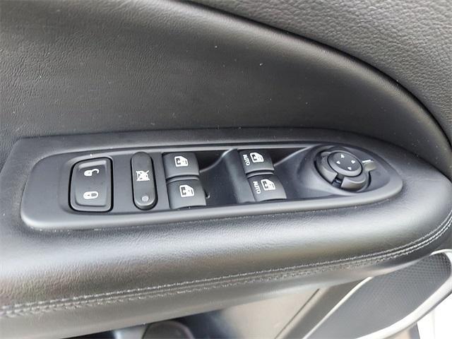 used 2019 Jeep Compass car, priced at $16,800