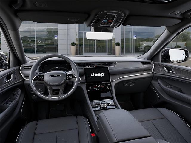 new 2025 Jeep Grand Cherokee L car, priced at $64,370