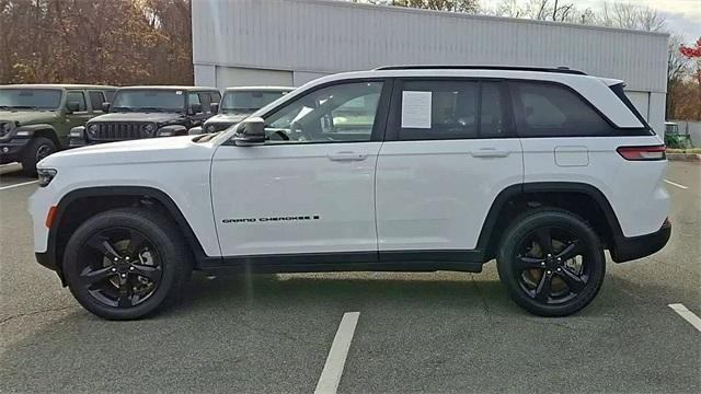 used 2022 Jeep Grand Cherokee car, priced at $28,602