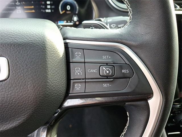 used 2022 Jeep Grand Cherokee car, priced at $28,602