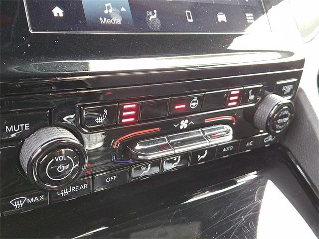 used 2022 Jeep Grand Cherokee car, priced at $28,602