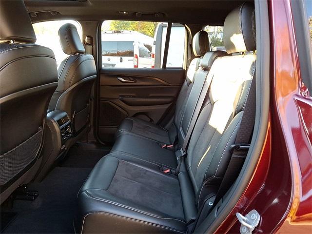 used 2024 Jeep Grand Cherokee car, priced at $36,985