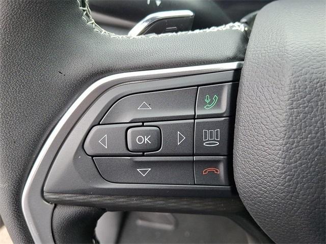 used 2025 Jeep Grand Cherokee car, priced at $33,908