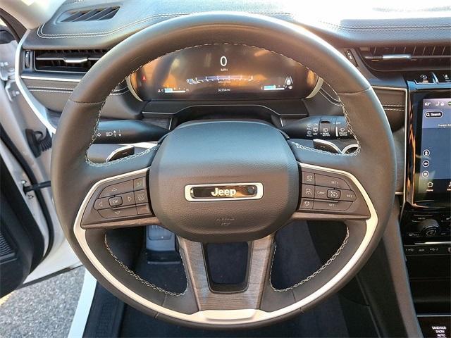 used 2023 Jeep Grand Cherokee car, priced at $32,054