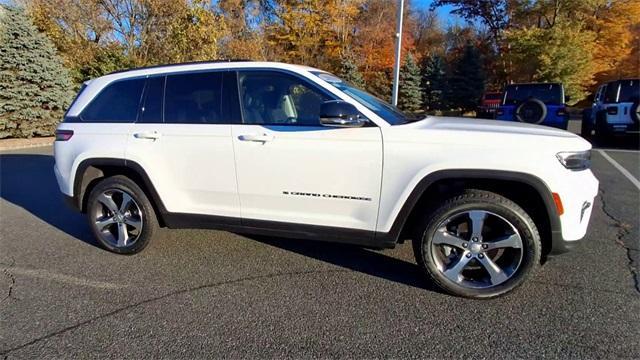 used 2023 Jeep Grand Cherokee car, priced at $32,054