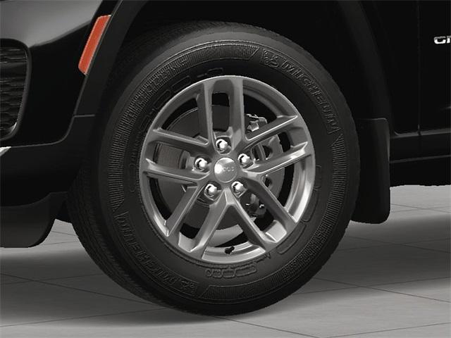 new 2025 Jeep Grand Cherokee car, priced at $42,800