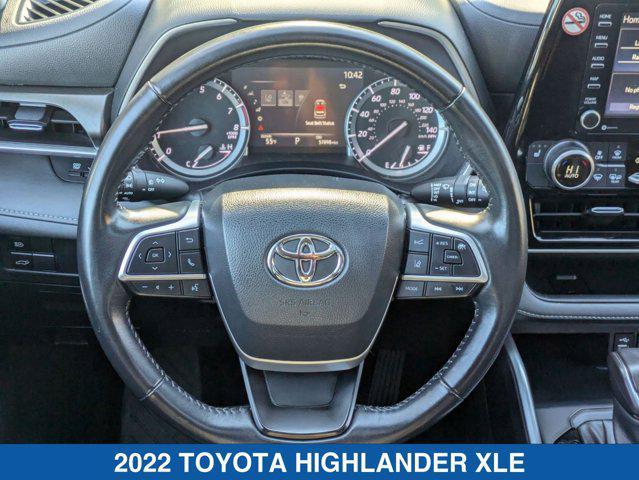 used 2022 Toyota Highlander car, priced at $35,500