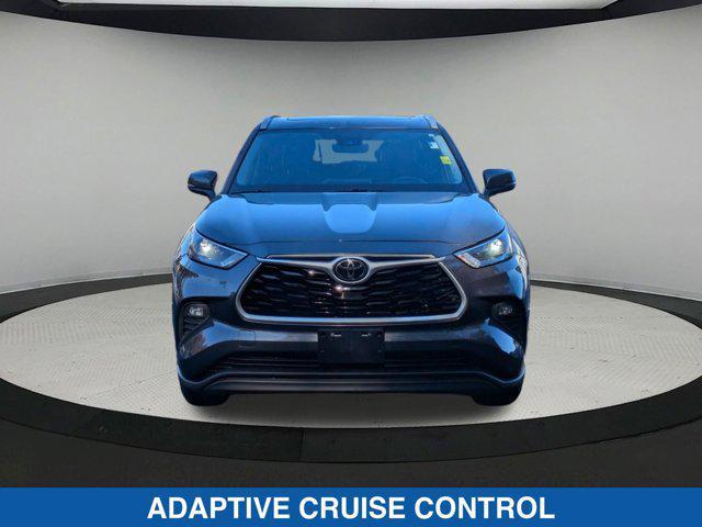 used 2022 Toyota Highlander car, priced at $35,000