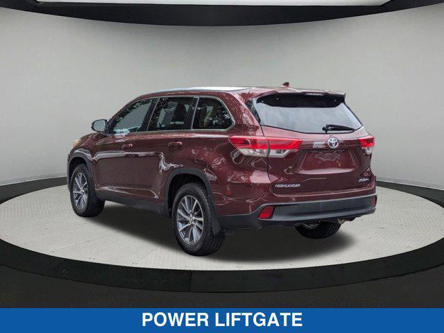 used 2019 Toyota Highlander car, priced at $25,900