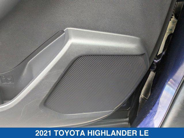 used 2021 Toyota Highlander car, priced at $32,800