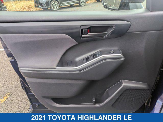 used 2021 Toyota Highlander car, priced at $32,800