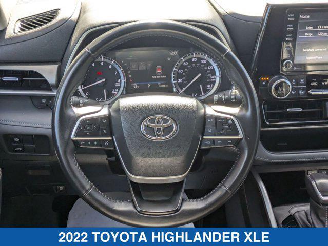 used 2022 Toyota Highlander car, priced at $38,900