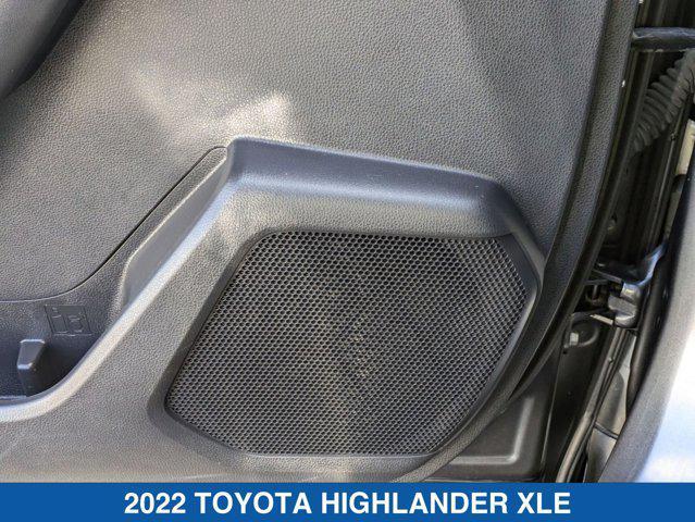 used 2022 Toyota Highlander car, priced at $38,900