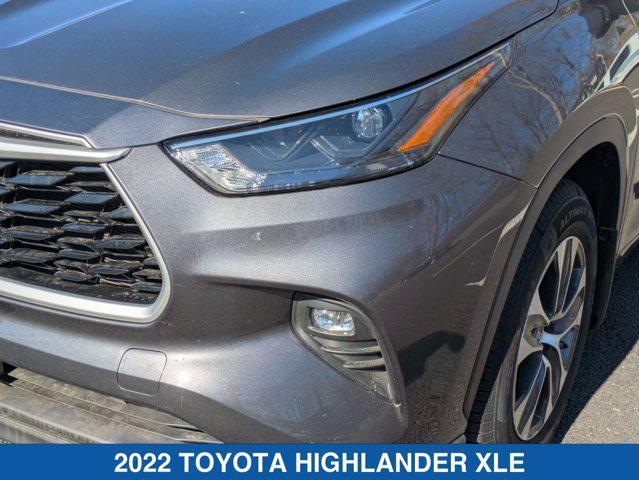 used 2022 Toyota Highlander car, priced at $36,990