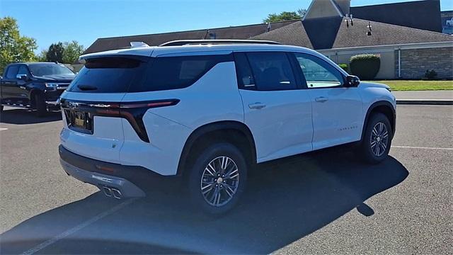 new 2025 Chevrolet Traverse car