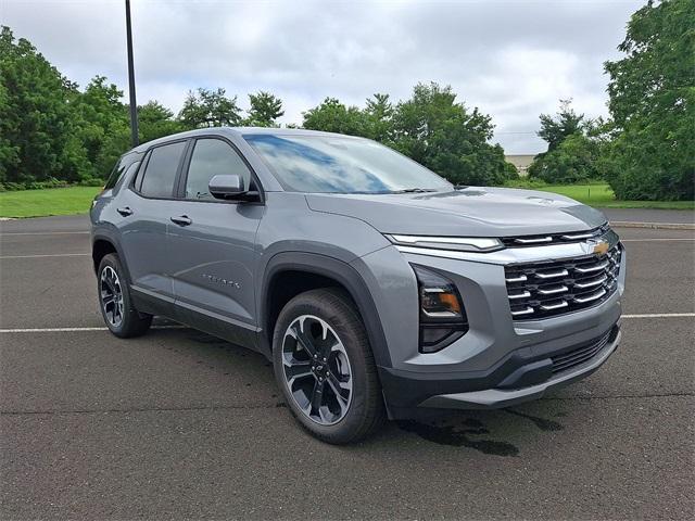 new 2026 Chevrolet Equinox car, priced at $32,032