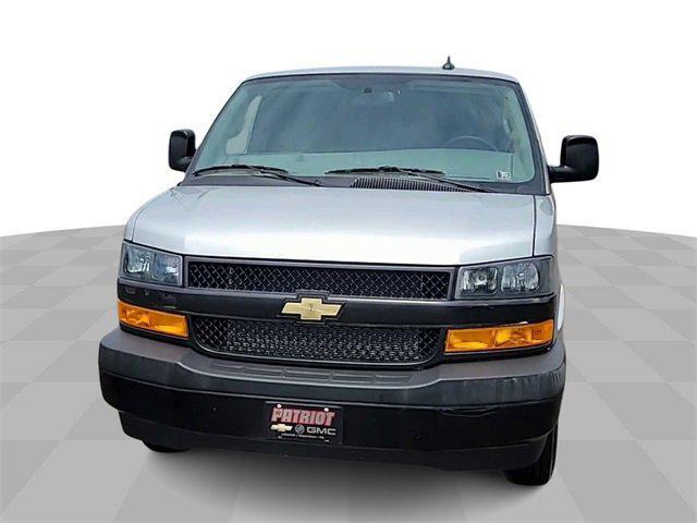 new 2023 Chevrolet Express 3500 car