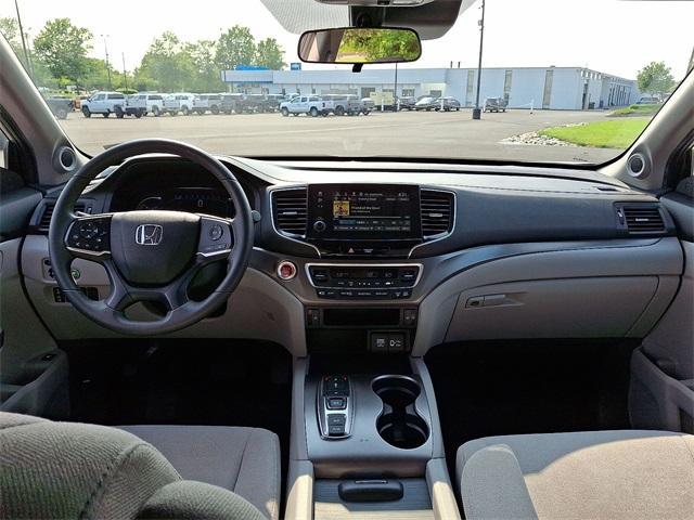 used 2021 Honda Pilot car, priced at $27,998