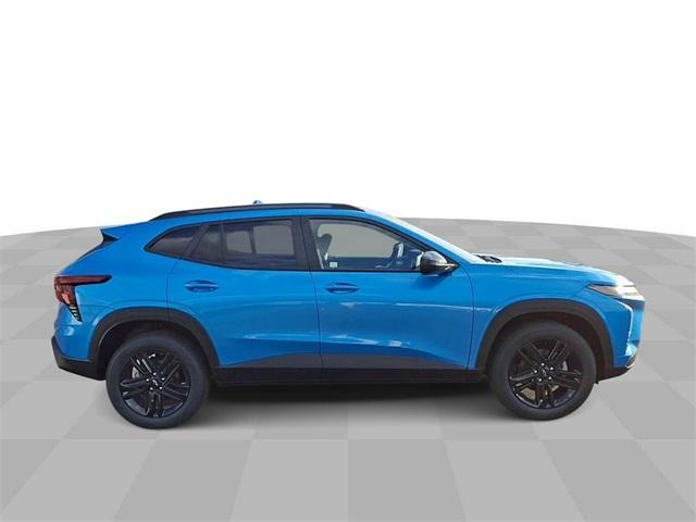 new 2025 Chevrolet Trax car