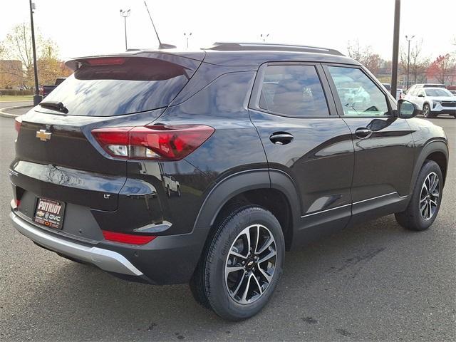 new 2025 Chevrolet TrailBlazer car, priced at $29,485