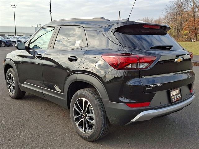 new 2025 Chevrolet TrailBlazer car, priced at $29,485