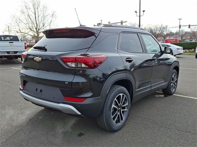 new 2025 Chevrolet TrailBlazer car, priced at $30,330