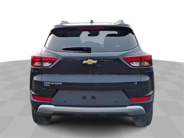 new 2025 Chevrolet TrailBlazer car, priced at $30,330