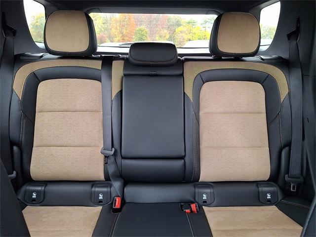 new 2026 Chevrolet Equinox car, priced at $38,510