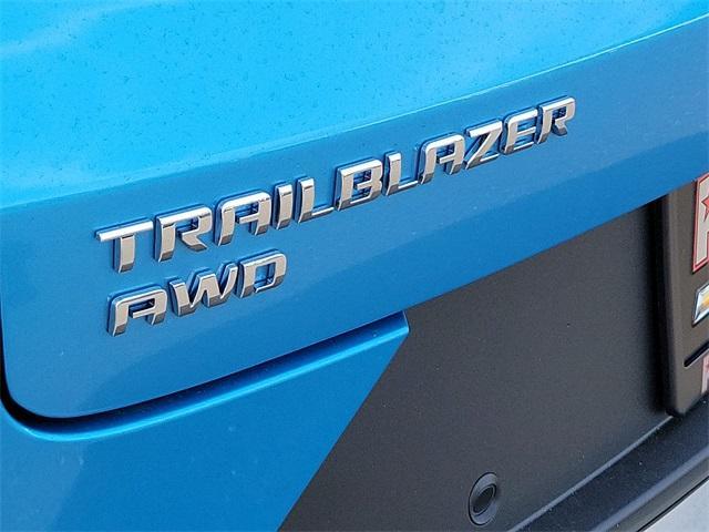 new 2025 Chevrolet TrailBlazer car, priced at $32,205