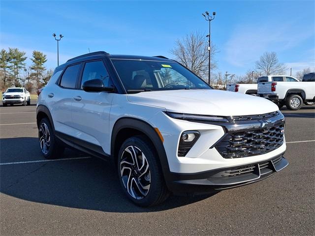 new 2025 Chevrolet TrailBlazer car, priced at $32,205