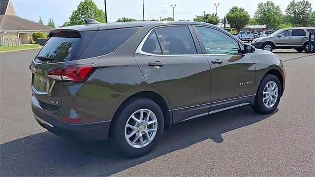 used 2023 Chevrolet Equinox car, priced at $24,321