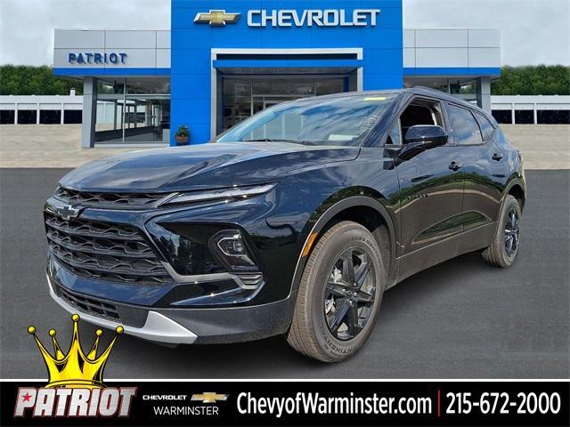 new 2025 Chevrolet Blazer car, priced at $40,429