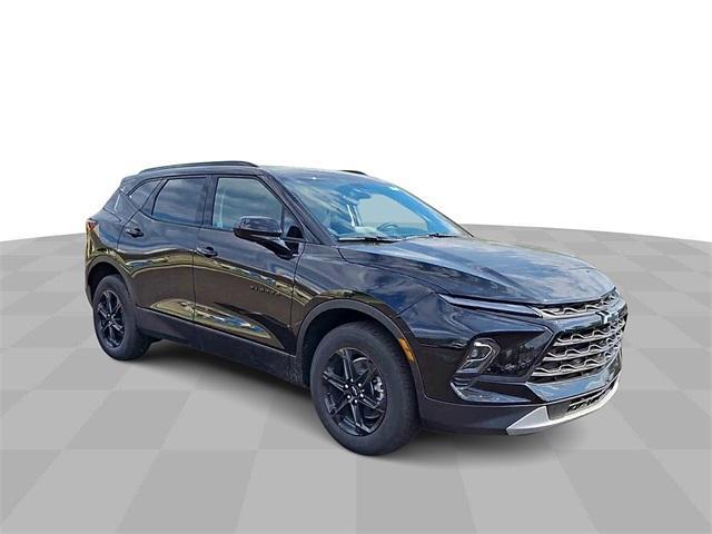 new 2025 Chevrolet Blazer car, priced at $40,429